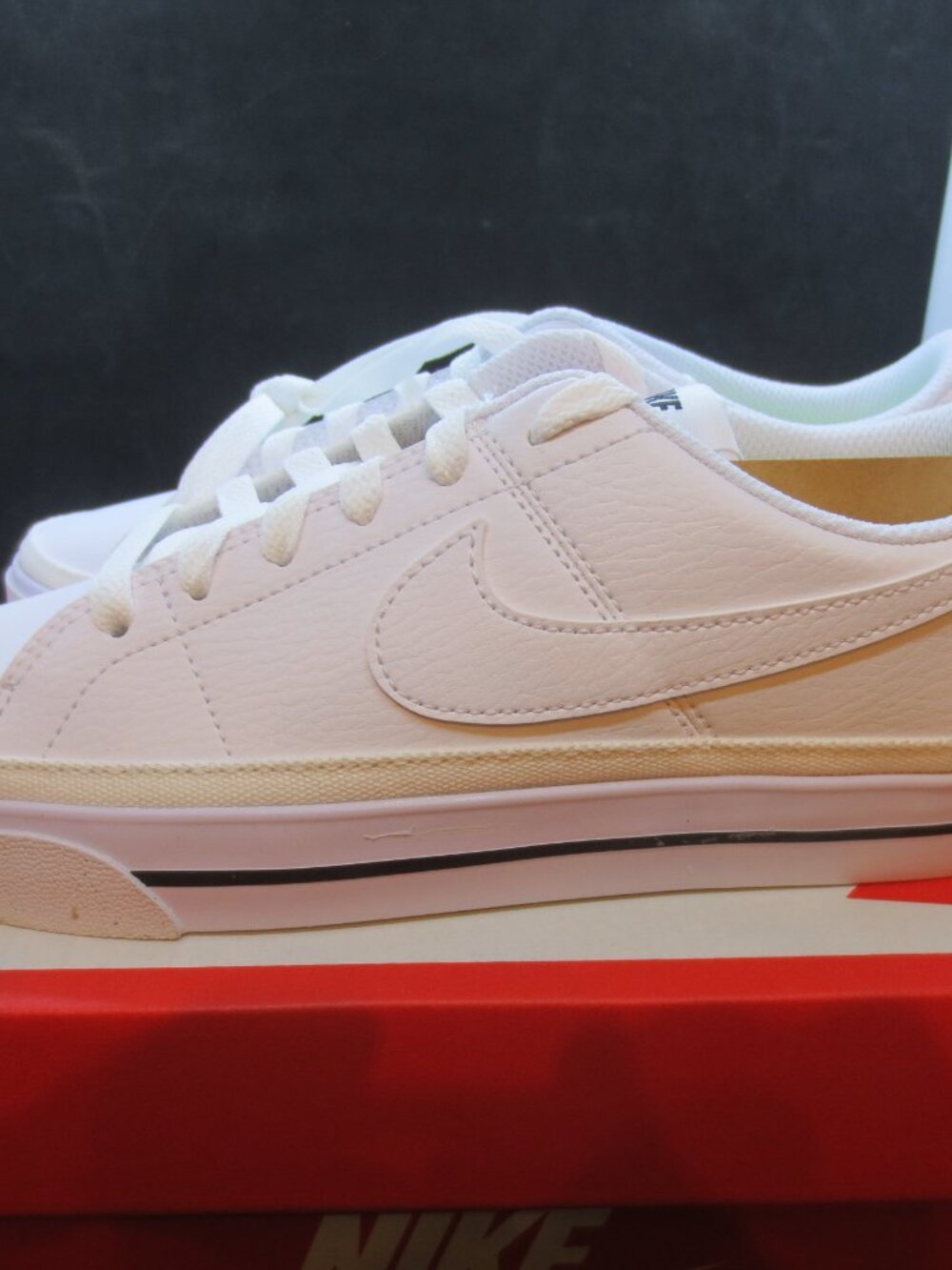 Nike Women's DH3161-101 Court Legacy NN Leather Sneakers Sz:7 White/Volt
